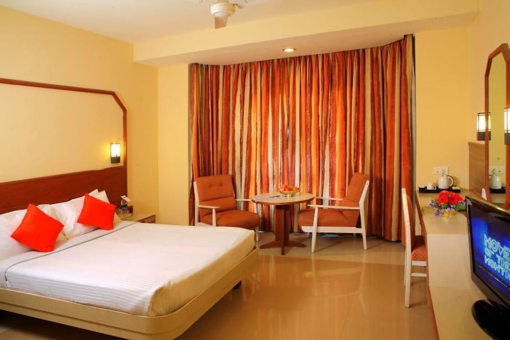 Courtyard By Marriott Tiruchirappalli Exteriör bild