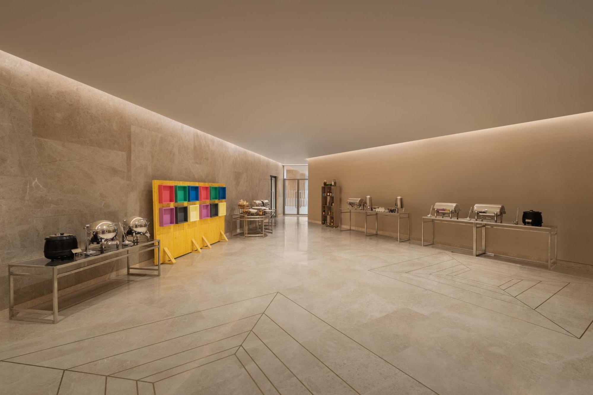Courtyard By Marriott Tiruchirappalli Exteriör bild