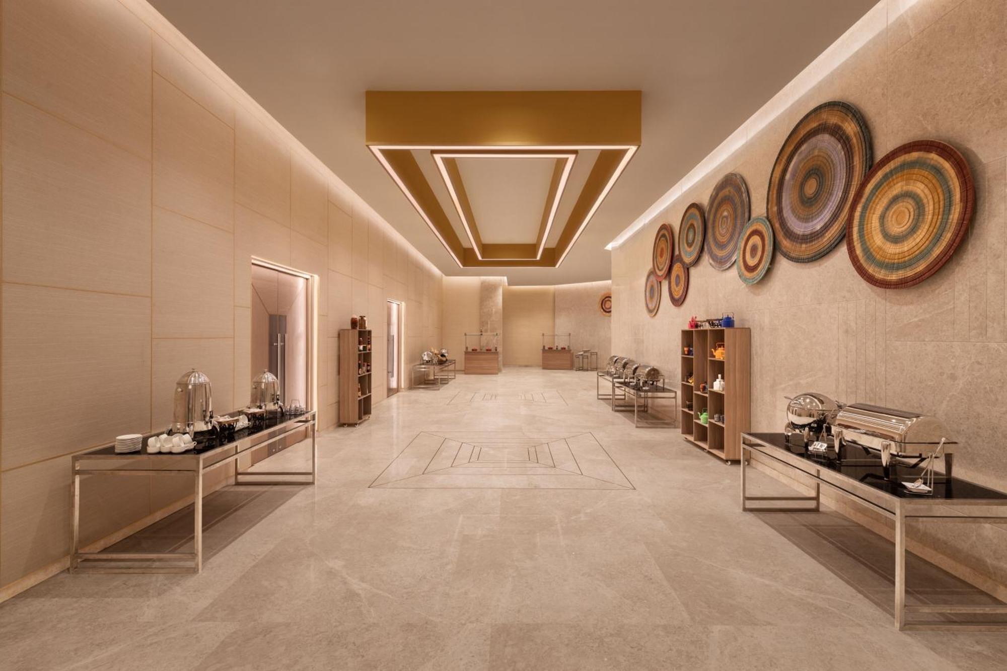 Courtyard By Marriott Tiruchirappalli Exteriör bild