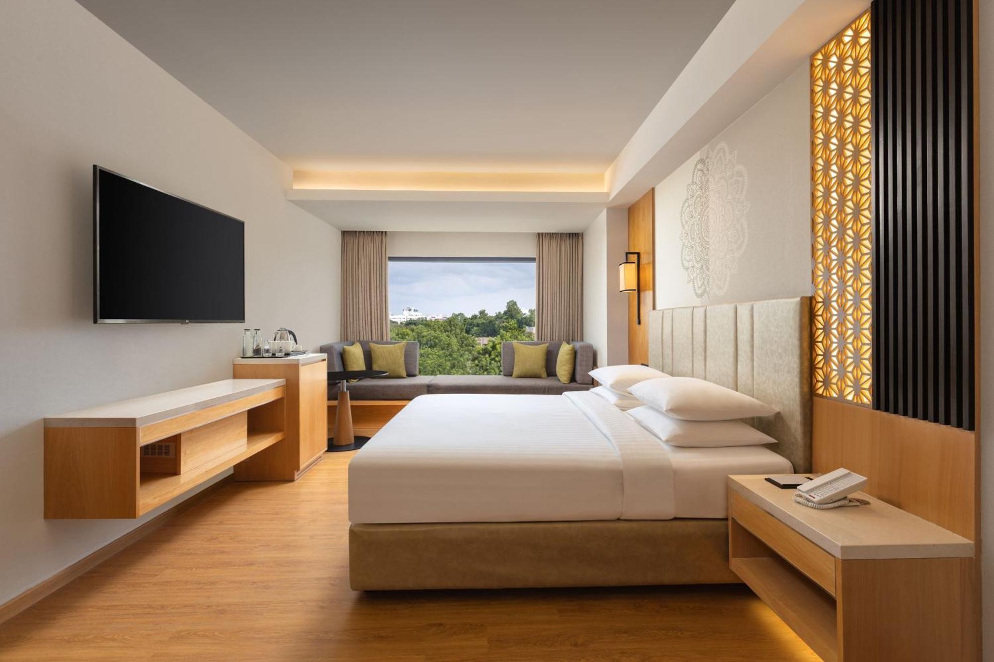 Courtyard By Marriott Tiruchirappalli Exteriör bild