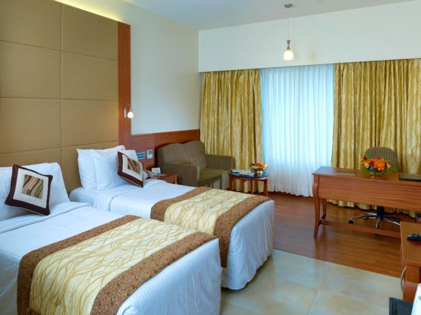 Courtyard By Marriott Tiruchirappalli Exteriör bild